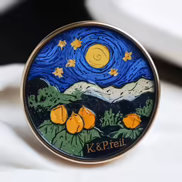 a round pendant with the name kruppi on it