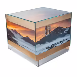 a box with the words, enjoy the mountains are pictured