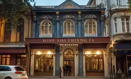this is a building that has two stories on it