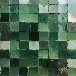 there are some squares of various color in the image