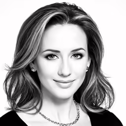 the actress has a large statement in her necklace