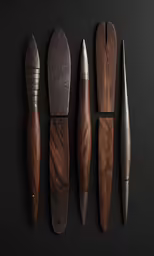 different kinds of knives on top of each other