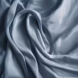 the white silk background is smooth and elegant