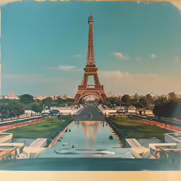the view of the eiffel tower, from the fountains
