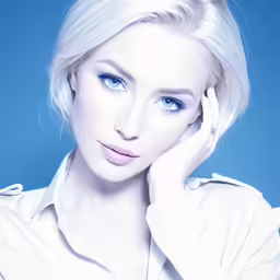 a very cute lady with short white hair