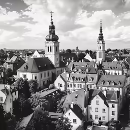 a black and white photo of a cityscape