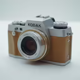 a camera that is sitting on the table