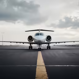 this is an air plane sitting on the runway