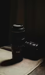 the lens and the case sit side by side