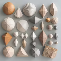 many small wooden objects are arranged together