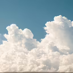 a large cloud bank with no clouds above it