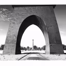 black and white photograph of the washington monument