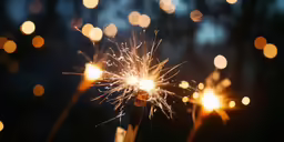 a sparkler is lit with multiple lights that light up
