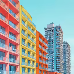 some very pretty apartment buildings by the ocean